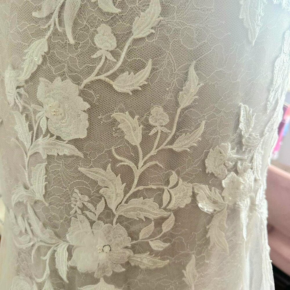 Melissa Sweet 3D Beaded Floral Wedding Dress - Picture 7 of 12